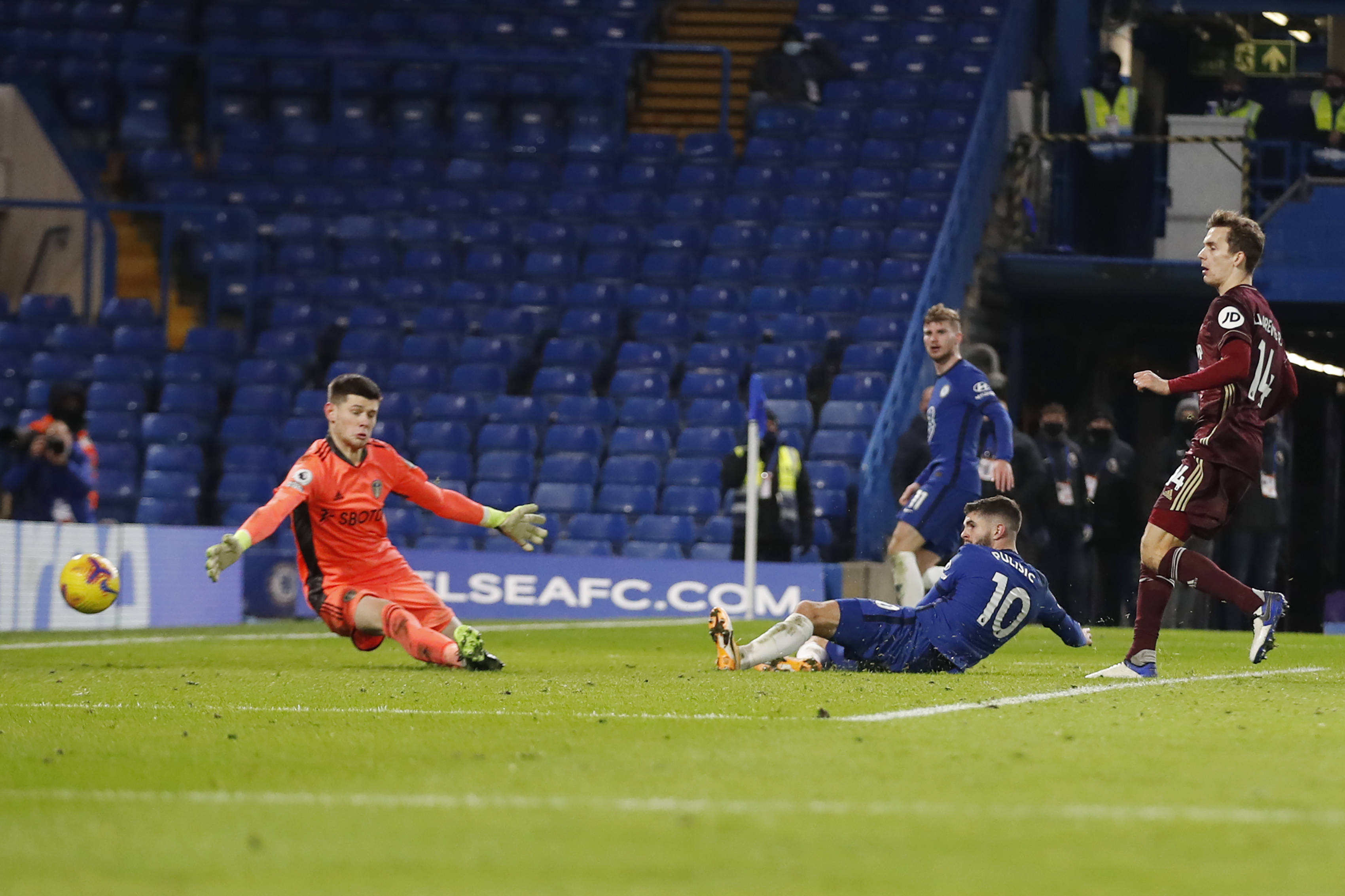 使得AC米 使得AC米